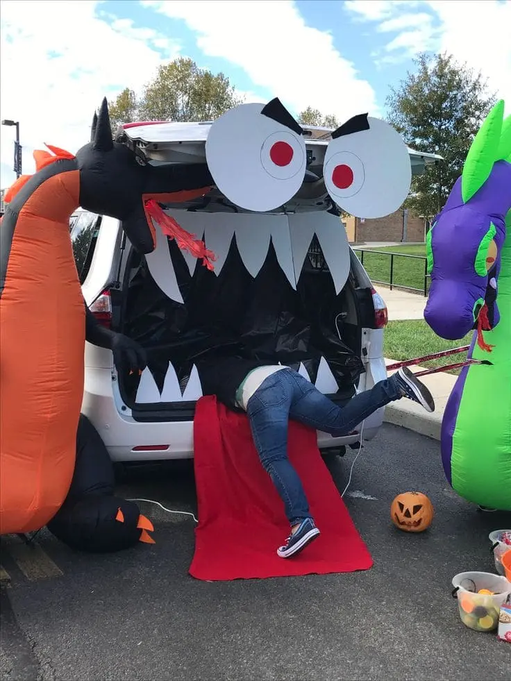 Cars Decorated for Halloween: Car Decorations