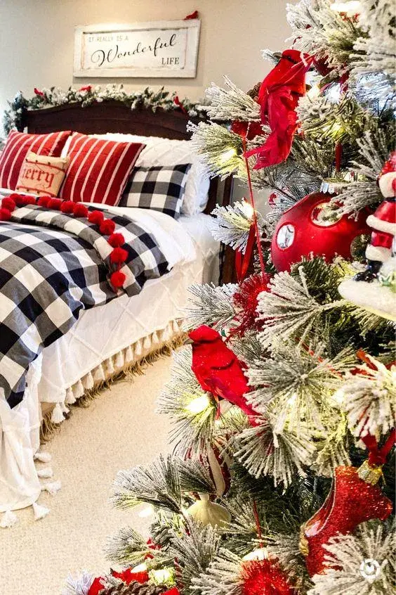 50 Christmas Decorating Ideas